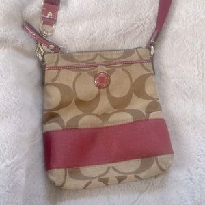 Coach Crossbody Purse 👛